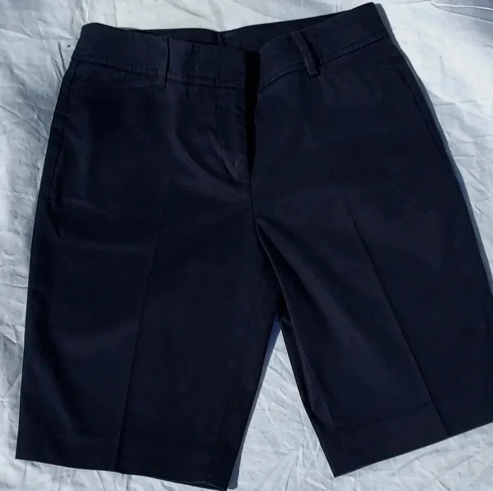 Talbots Perfect Womens Shorts Dark Blue Flat Front Cotton Blend 2 - Picture 2 of 15